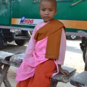 Adolescenti in Birmania 