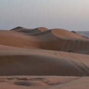 Beduini nei deserti dell’Oman. Dai dromedari ai suv
